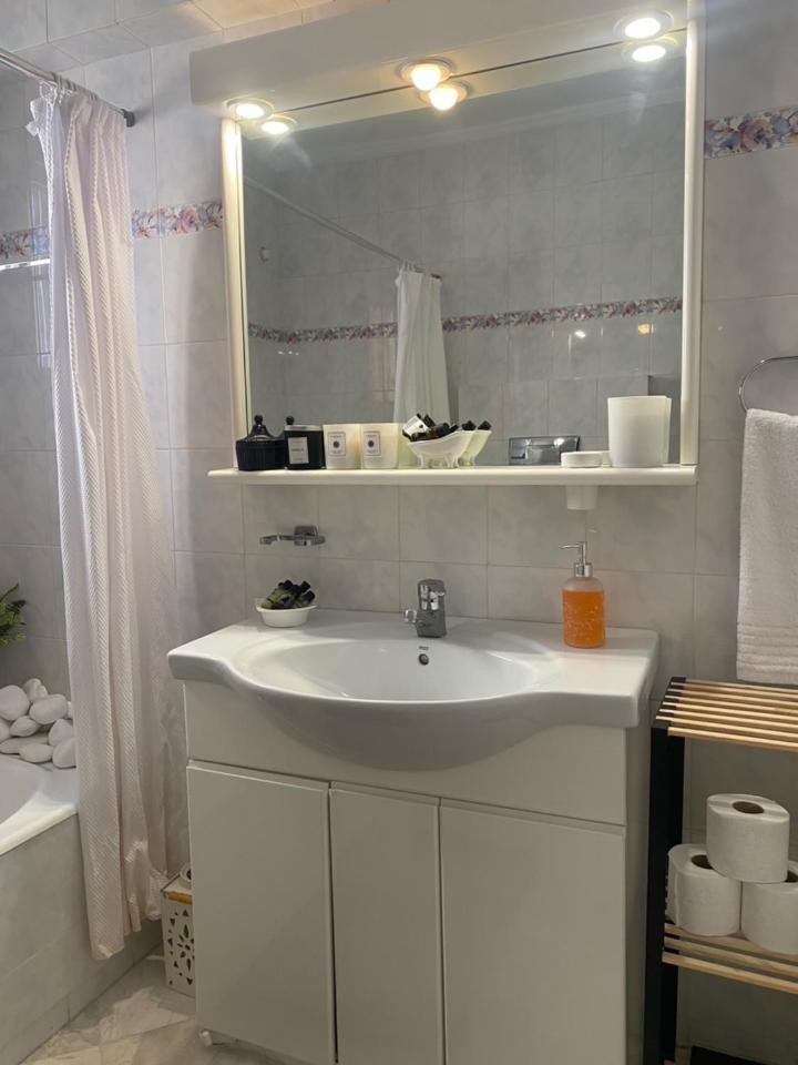Dea Blu Apartment In 沃洛斯 外观 照片